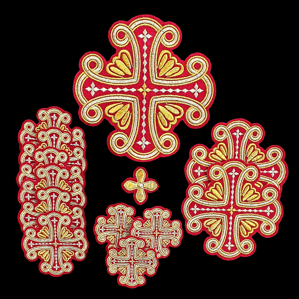 Embroidery on the Greek vestment of the priest (Favor)