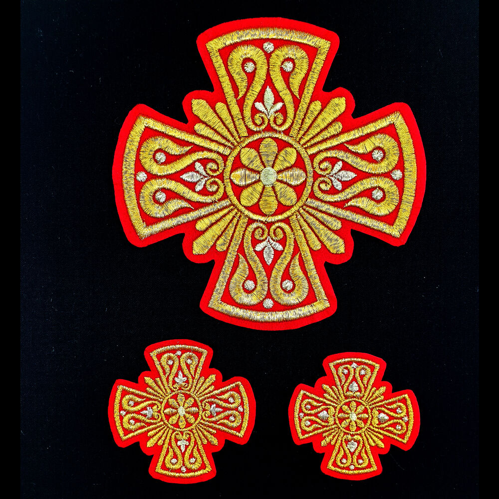 Red crosses for the vestment of the deacon (Easter)