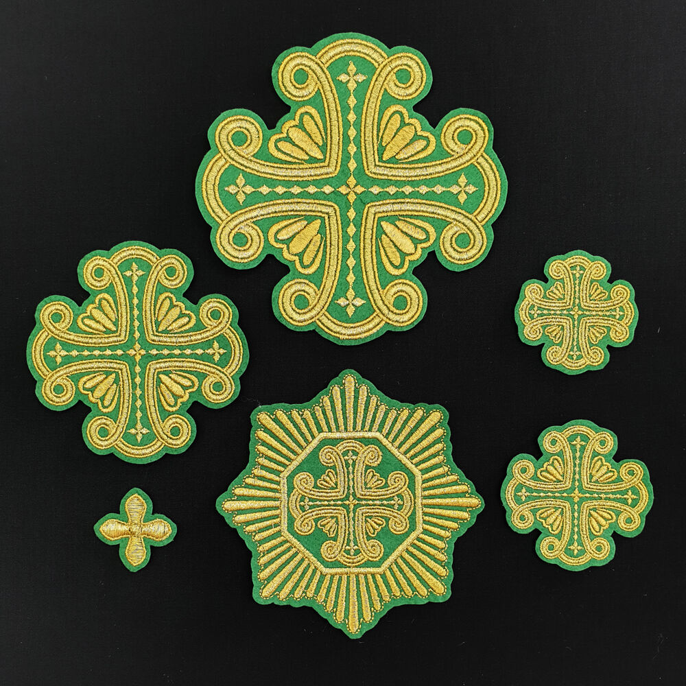 Set of embroidered bishop's crosses (Favor)