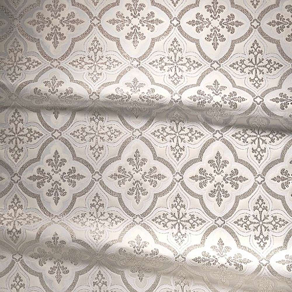 Brocade (Trefoil Cross) for vestments white with silver Brocade (Trefoil Cross) for vestments white with silver