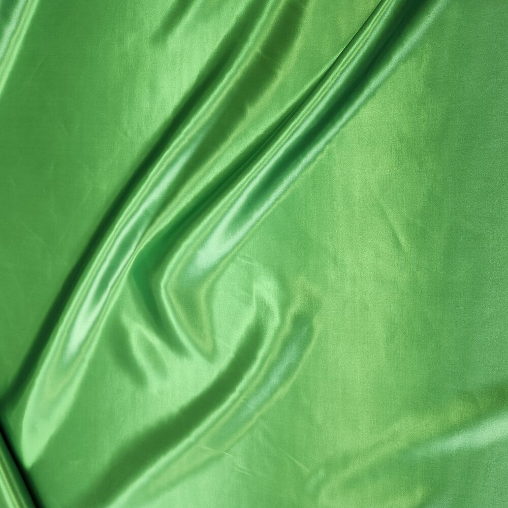 Dense satin for sewing vestments Dense satin for sewing vestments