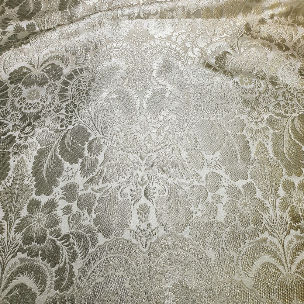 Fabric white (Lace-Maker)