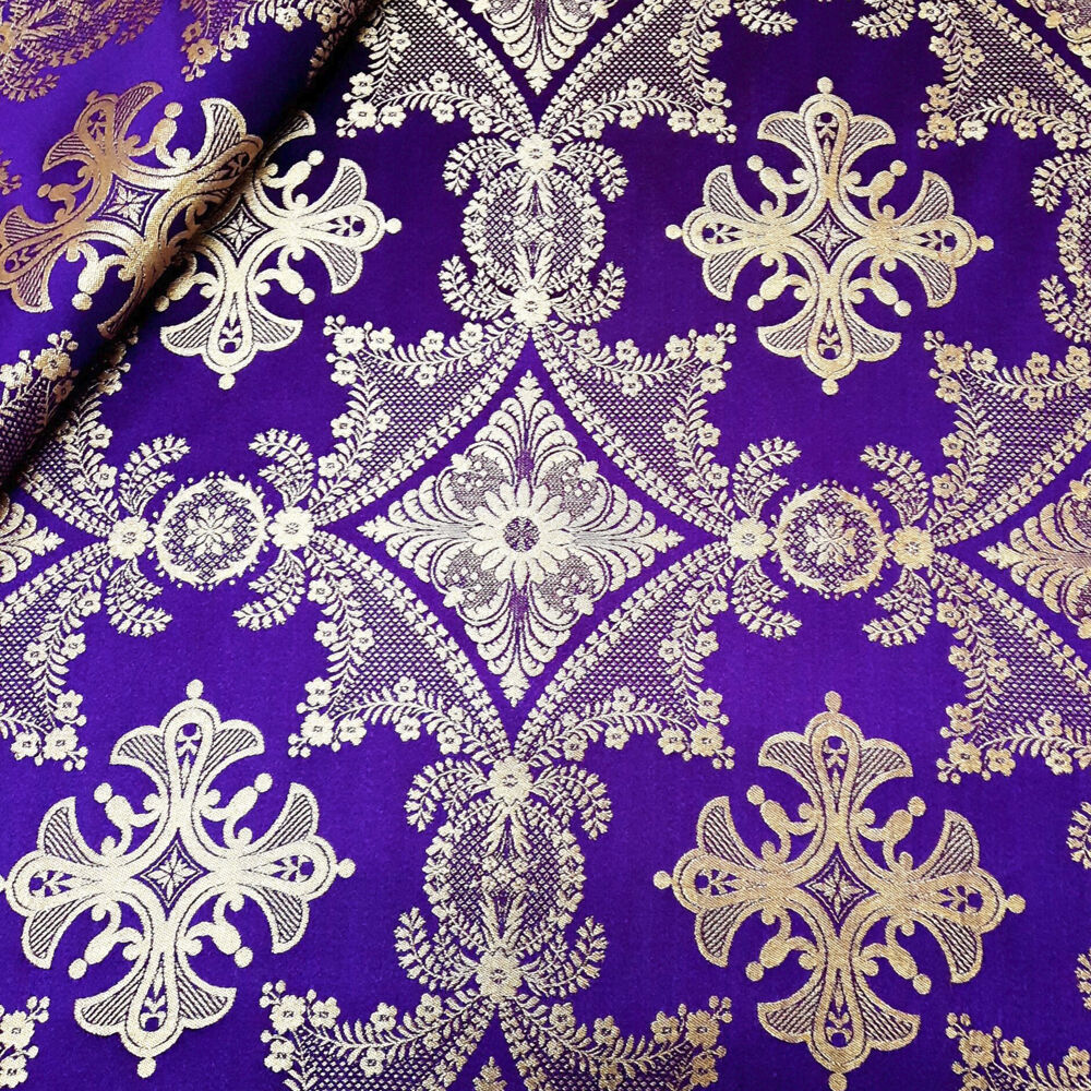 Purple brocade for church vestments (Lubech)