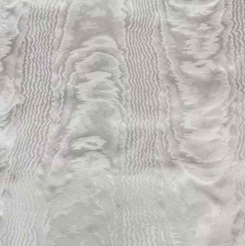 Moire for temple vestments white Moire for temple vestments white