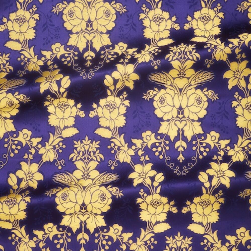 Violet brocade (Solovetskaya) Violet brocade (Solovetskaya)