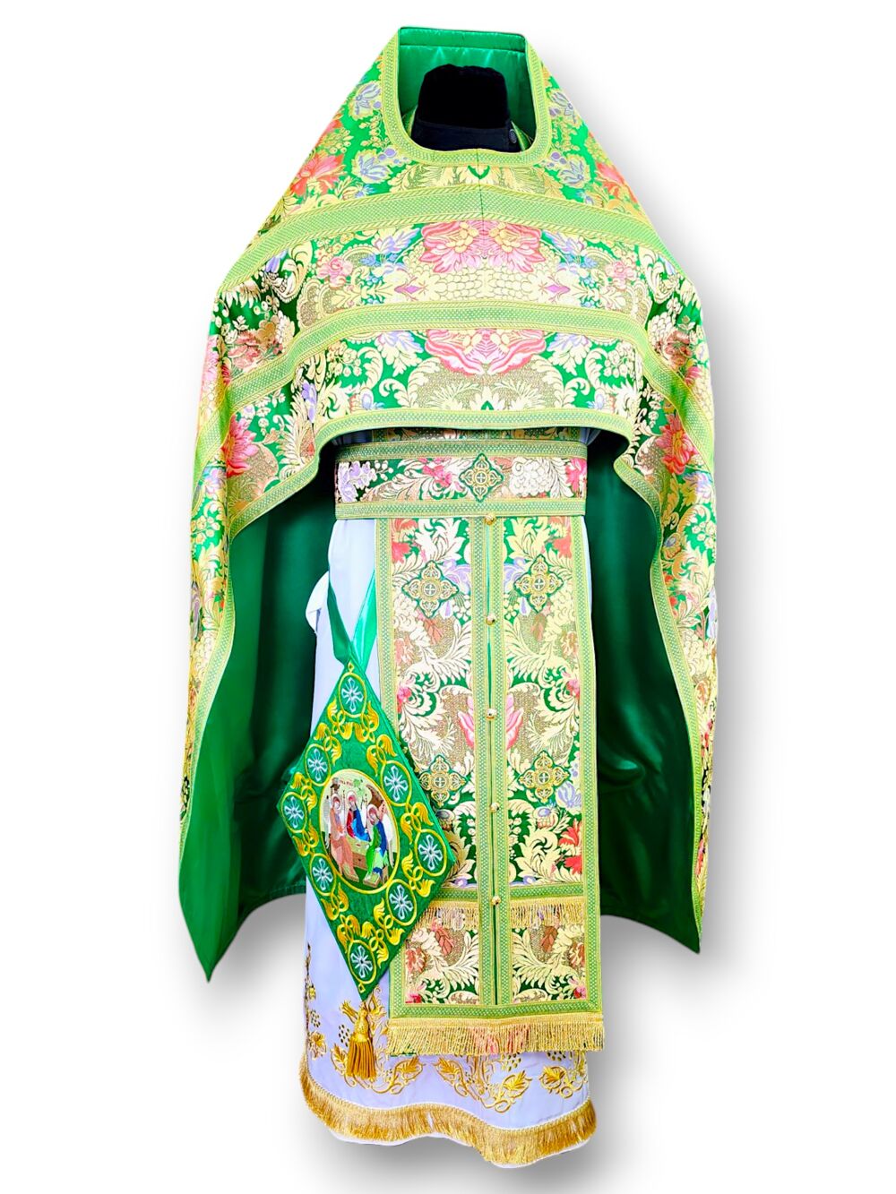 Priestly vestment with an embroidered Epigonation Priestly vestment with an embroidered Epigonation