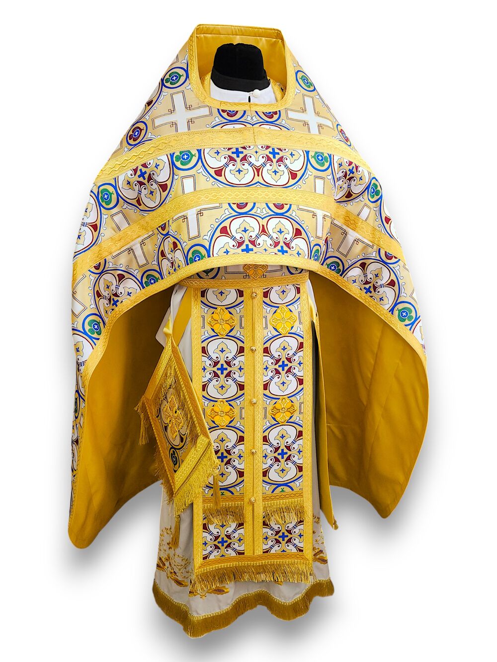 Priest vestments with Byzantine ornamentation Priest vestments with Byzantine ornamentation