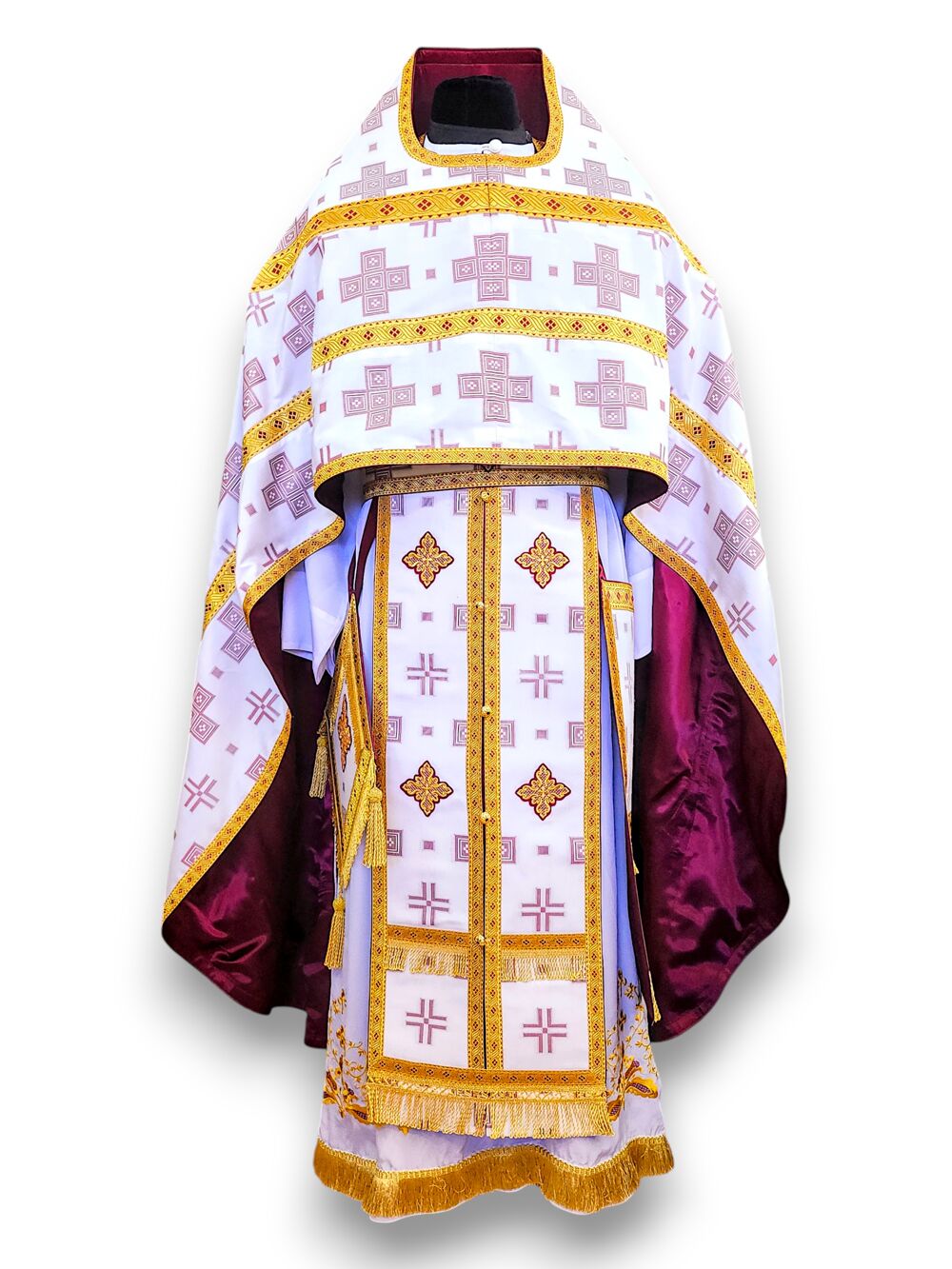 Priest's vestments for hot climate Priest's vestments for hot climate