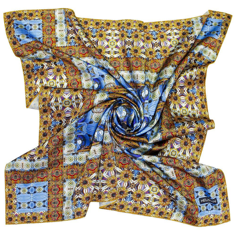 Headscarf (St Andrew's Church honeycomb)
