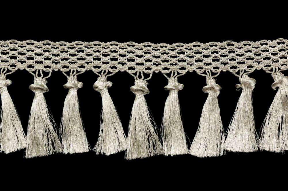 Fringe (Tassel on lace) width 12.5 cm silver
