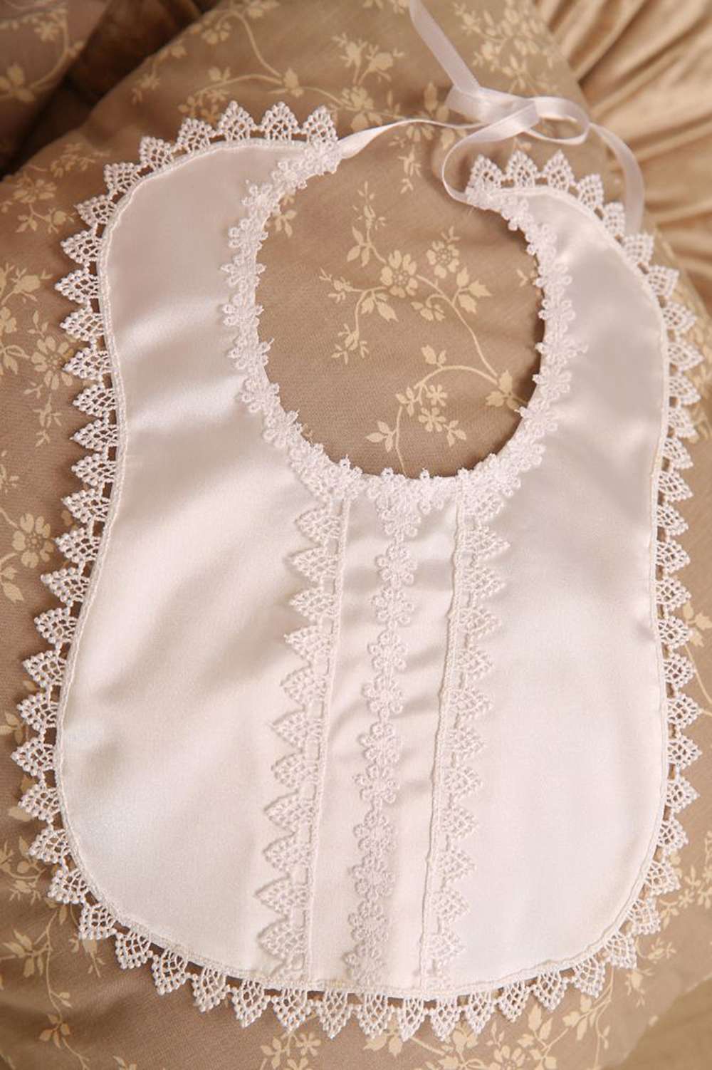 Bib (Pearl) for sale