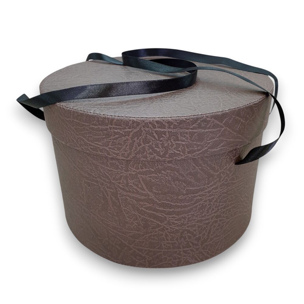 Kamilavkion storage case
