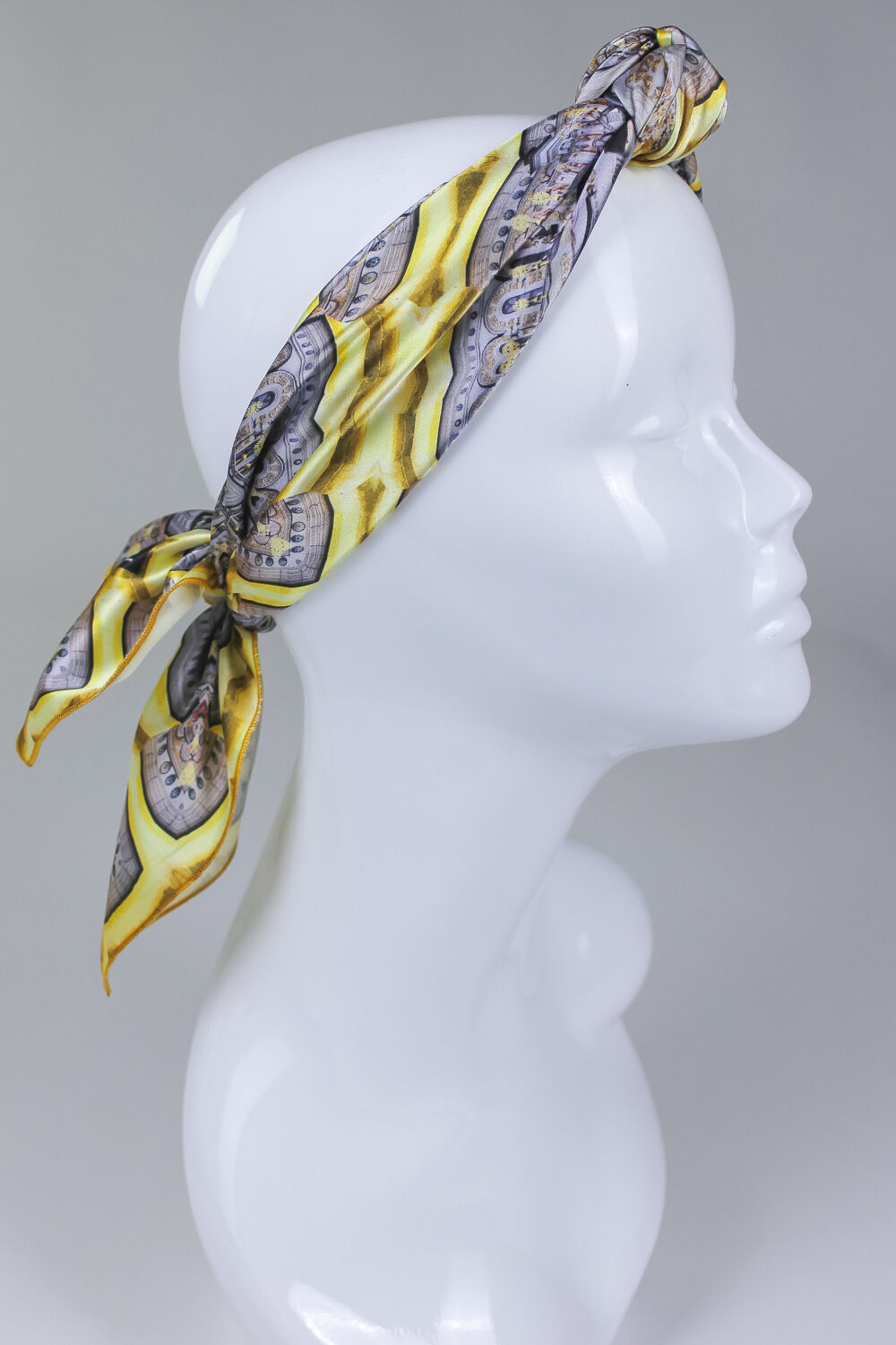 Head Scarf for women (Kyiv Pechersk Lavra gold and white)