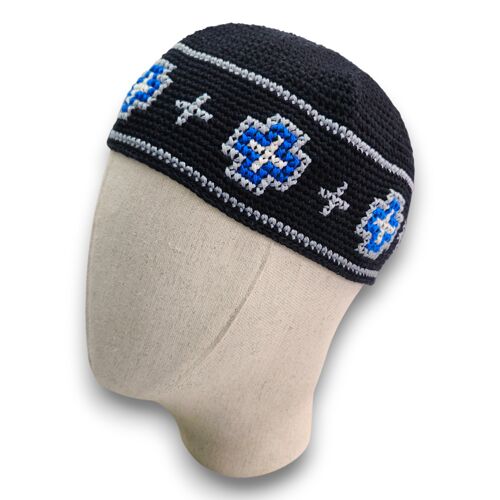 Knitted skullcap for a priest