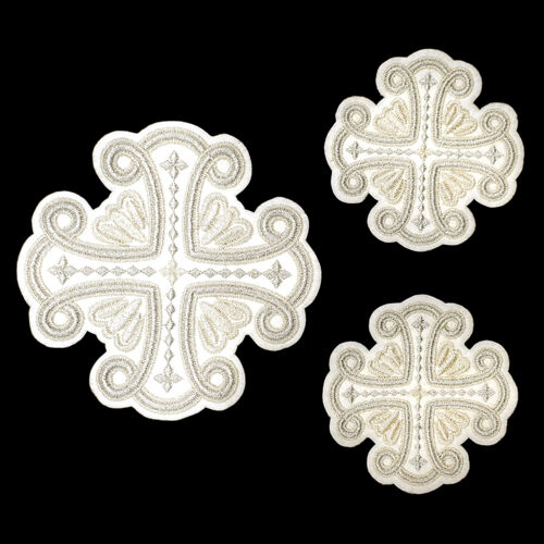 A set of crosses for the liturgical set (Favor)