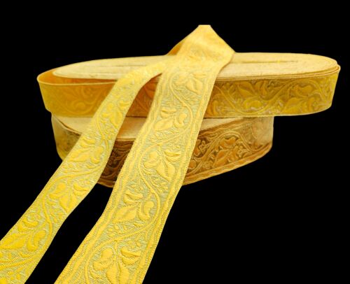 Ribbon for vestments (Trefoil) yellow with gold