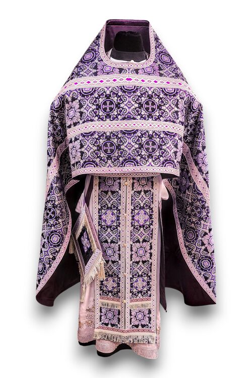 The priest's robe with liturgical set