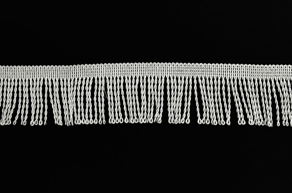 Бахрома светлое серебро «Твист» Бахрома светлое серебро «Твист»