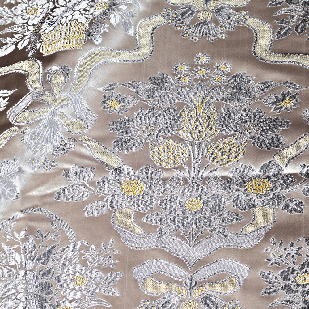 Ткань белая «Глоксиния» Ткань белая «Глоксиния»