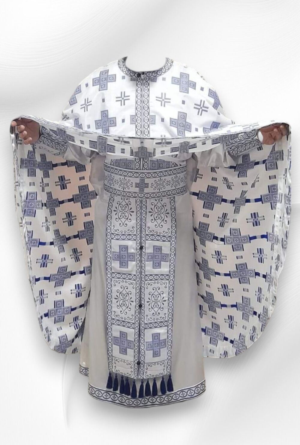 Купон ткани для пошива облачения священника
