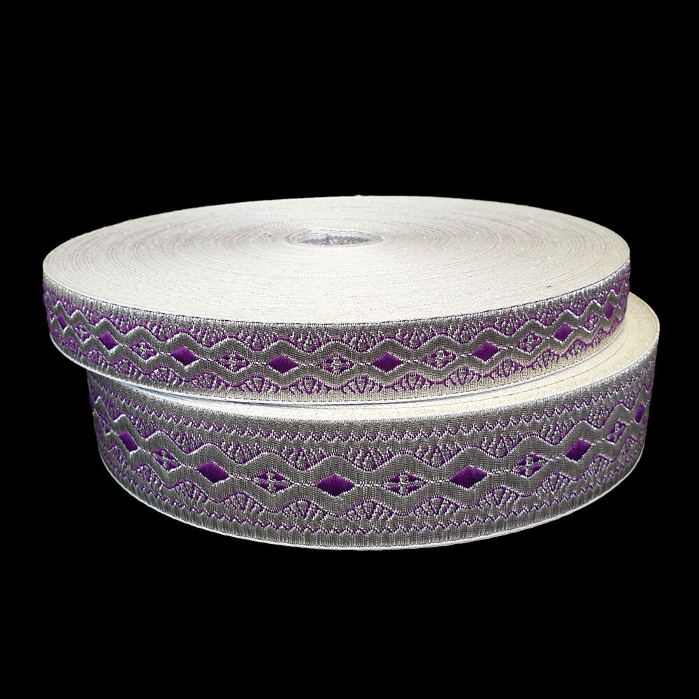 Галун фиолетовый с серебром «Пасха» Галун фиолетовый с серебром «Пасха»