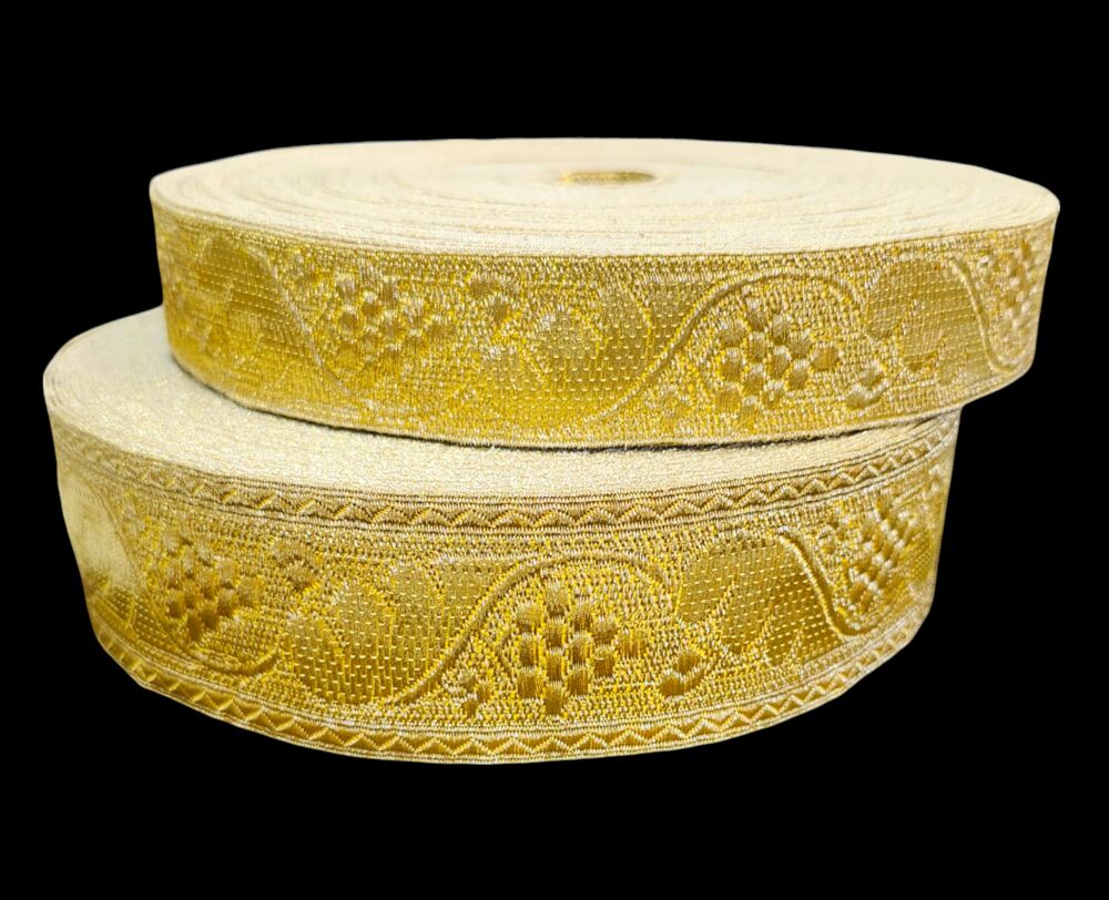 Тесьма золотая для облачений «Виноград» Тесьма золотая для облачений «Виноград»