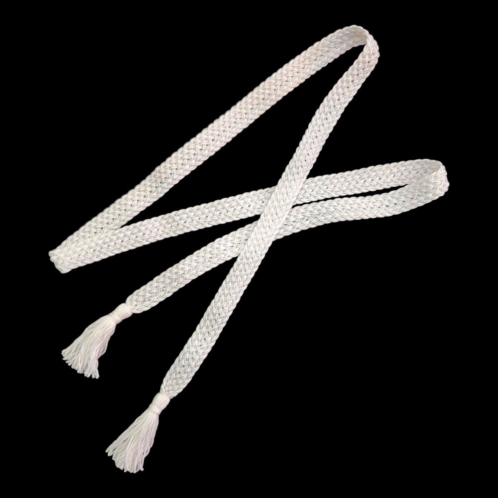 Плетеный монашеский пояс с кисточками Плетеный монашеский пояс с кисточками