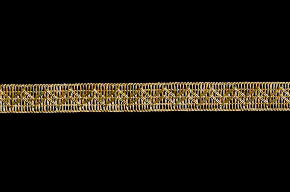 Тесьма плоская люрекс ширина 2 см в золоте Тесьма плоская люрекс ширина 2 см в золоте