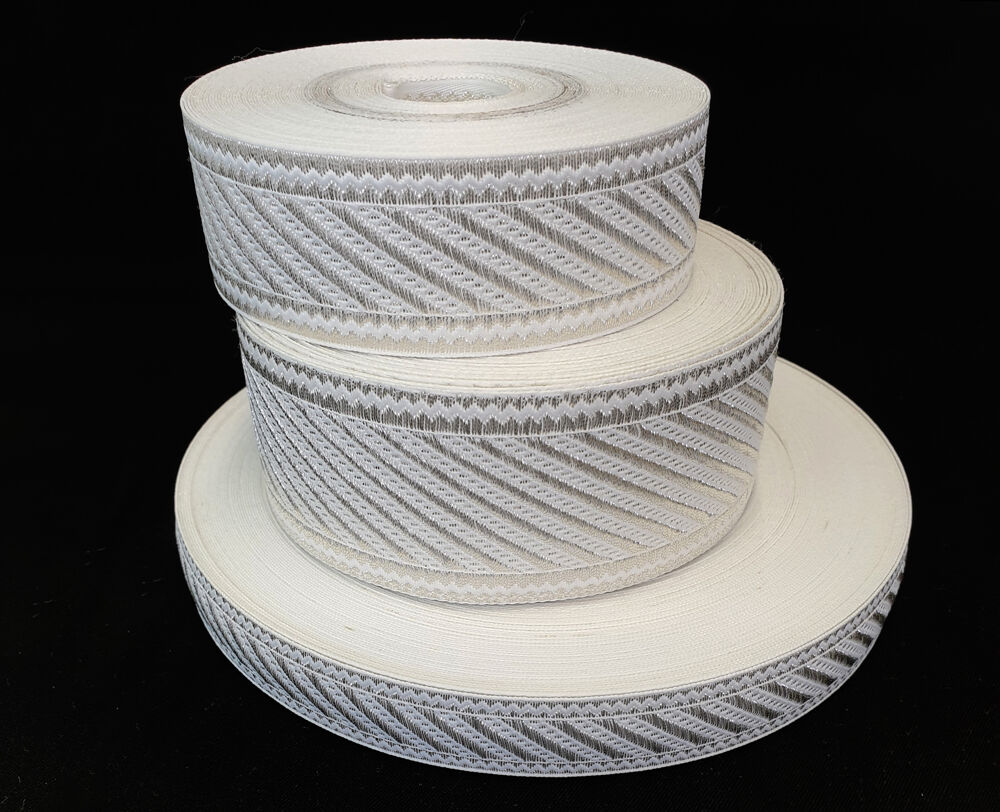 Галун «Дамаск» білий зі сріблом Галун «Дамаск» білий зі сріблом