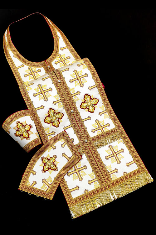 Требний комплект білий «Полтавський хрест»